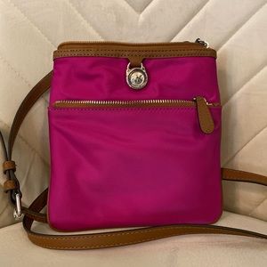 Michael Kors Kempton Cross Body Bag Pink